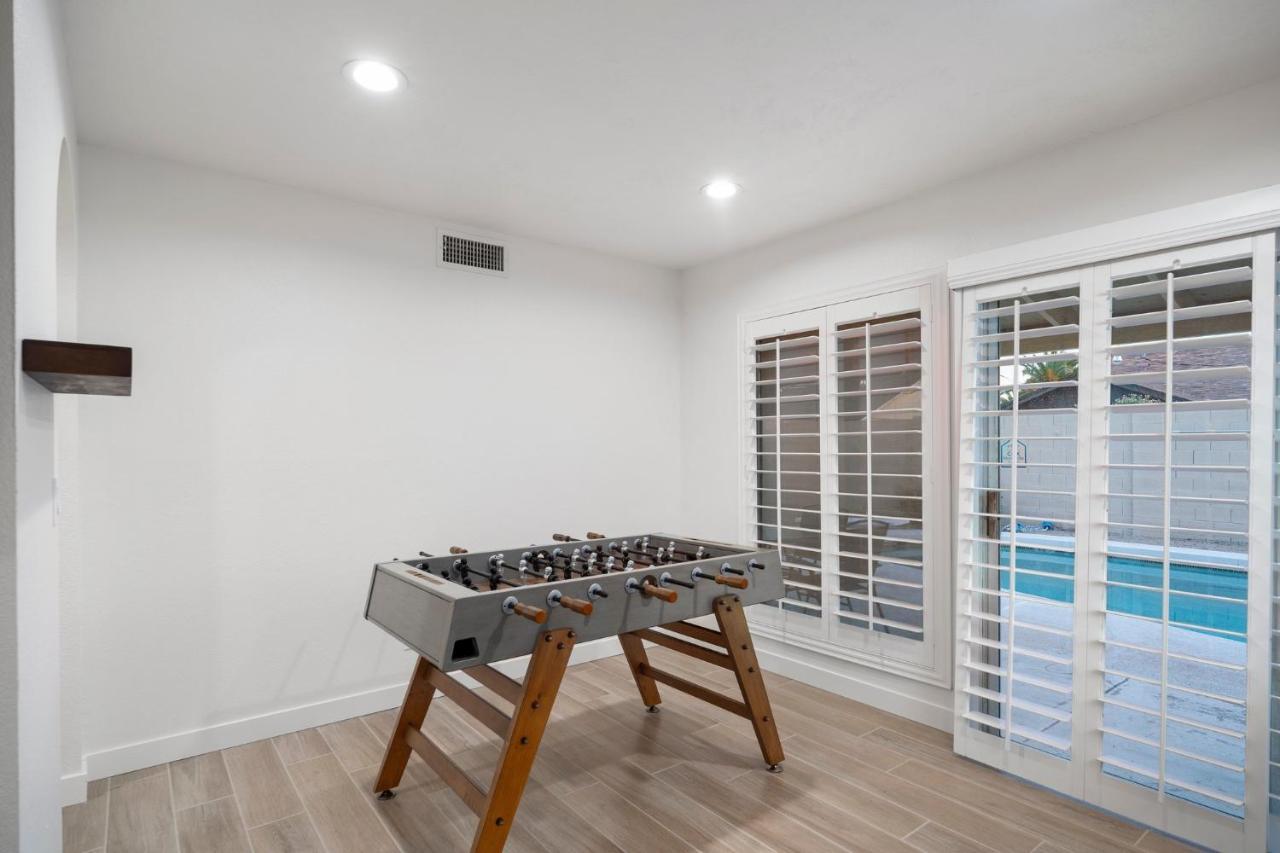 Large Pool With Diving Board, Remodeled 3Bdrm, Near State Farm Stdm And More! Peoria Exterior photo